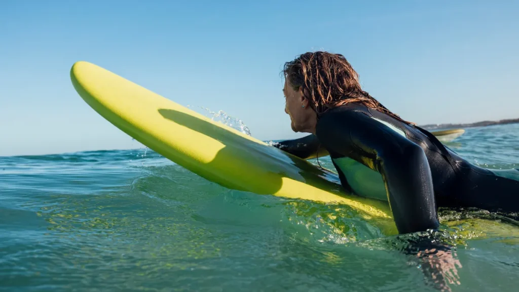 Upacara Paddle Out