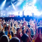 suasana festival musik spanyol 2022 di musim panas